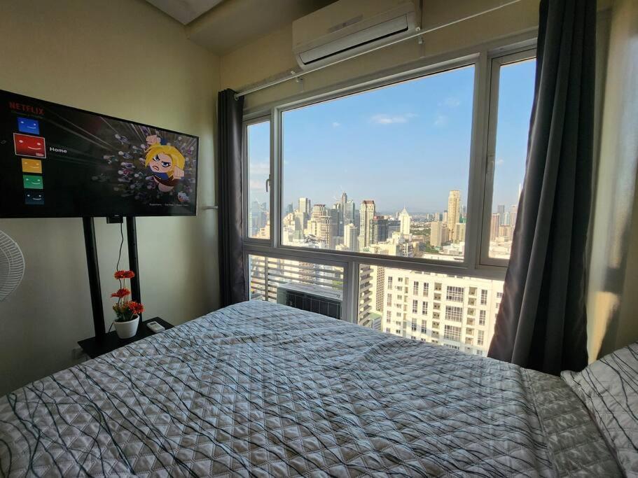 Makati Penthouse With Stunning City Skyline View Μανίλα Εξωτερικό φωτογραφία